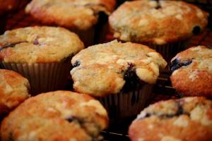 Blueberry Crumble Muffins fs